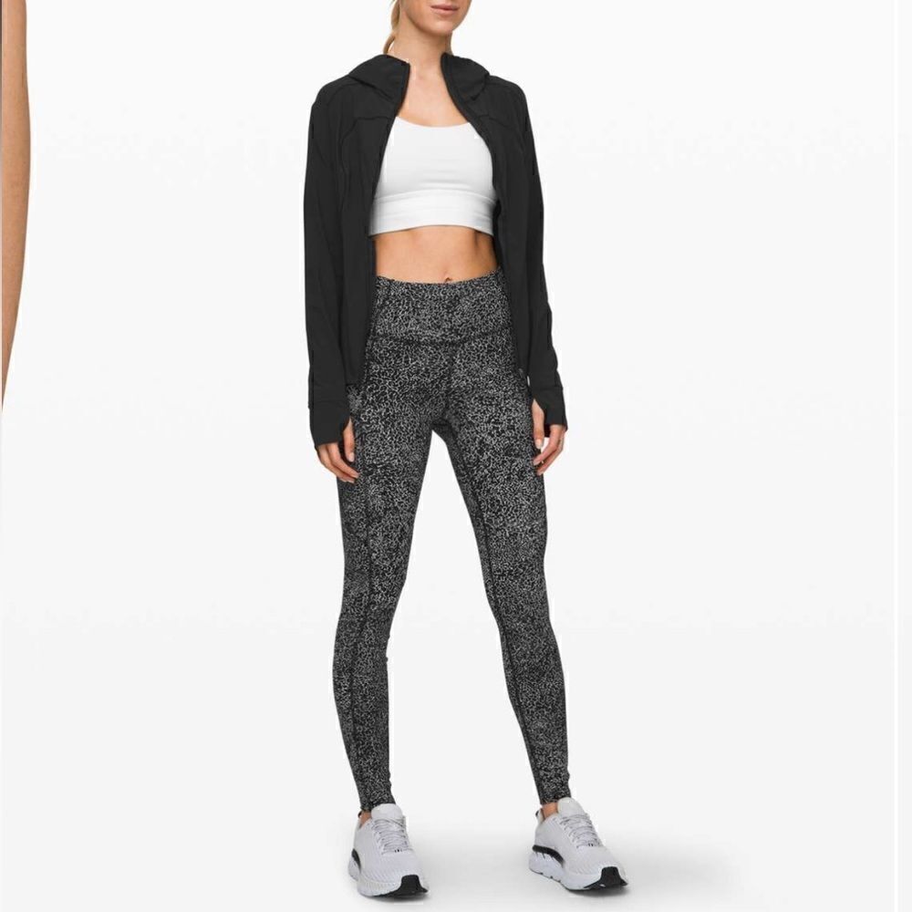 Lululemon Fast and Free Tight 28" Non-Reflective Polar Shift Ice Grey Black Sz 4